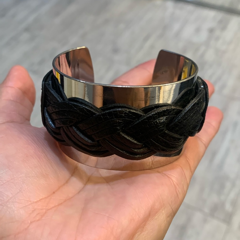 Stainless steel & leather cuff bracelet